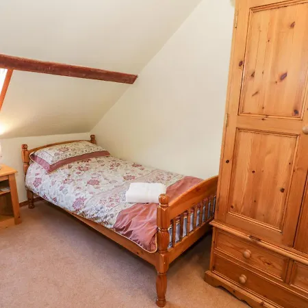 The Granary Villa Llandyfrydog Exterior photo